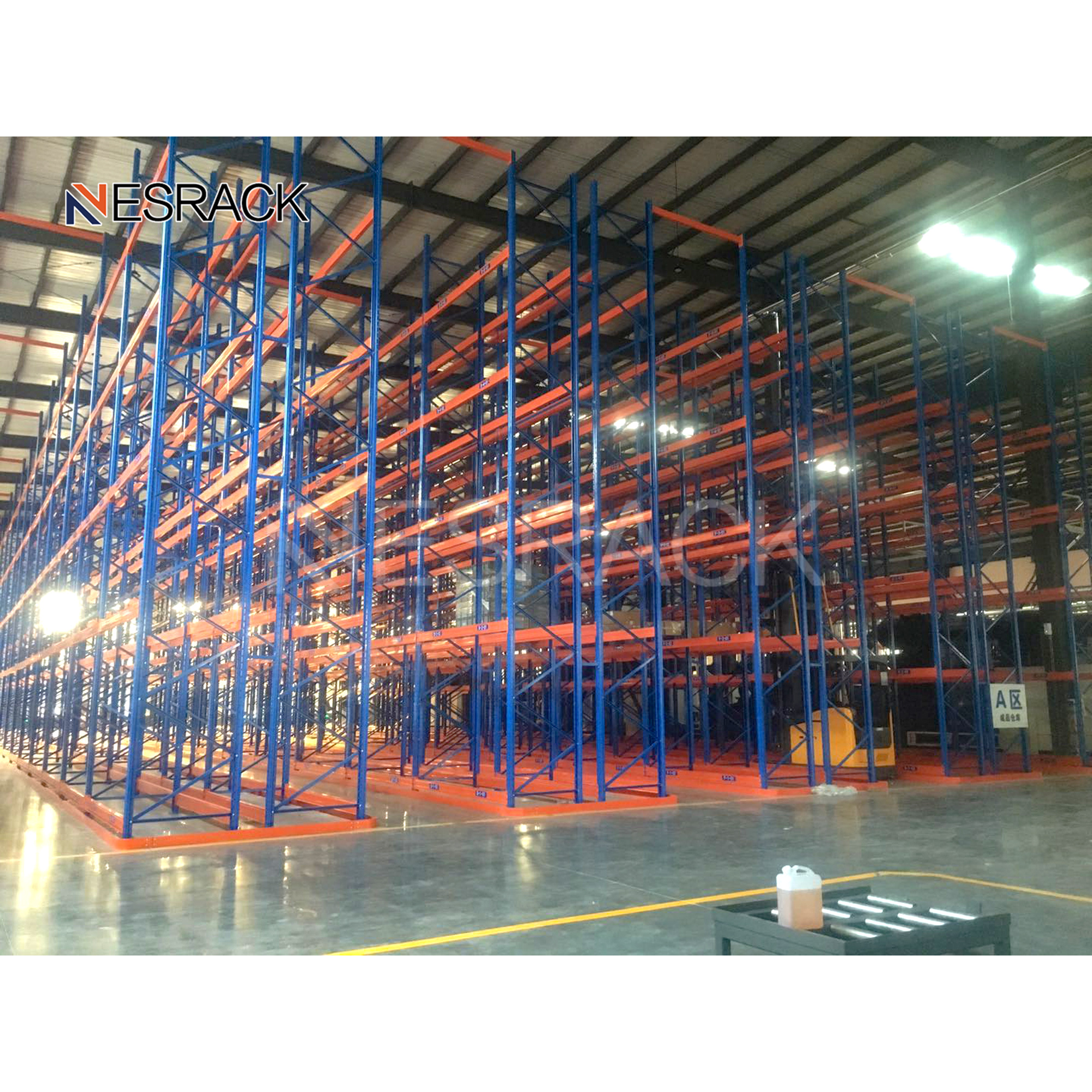 High Bay Selective Pallet Rack for Warehouses 5-Layer Steel Corrosion Protected Storage Guide Rail All Palletized Goods Very
