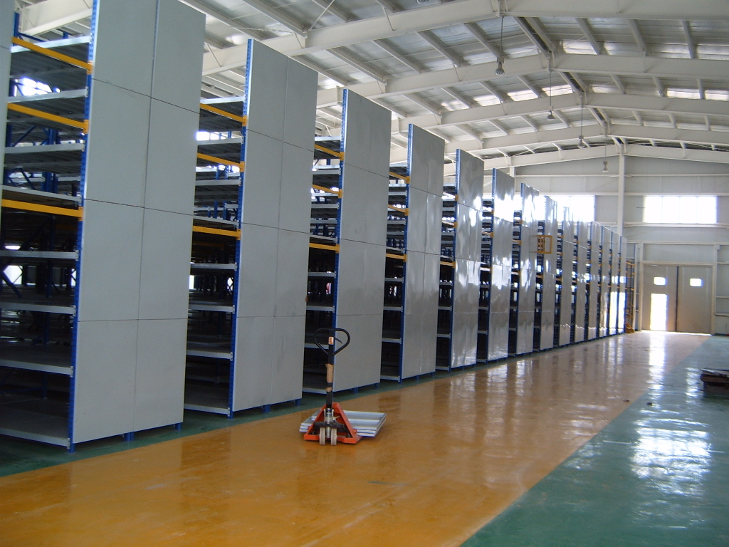 Heavy duty shelf image 4