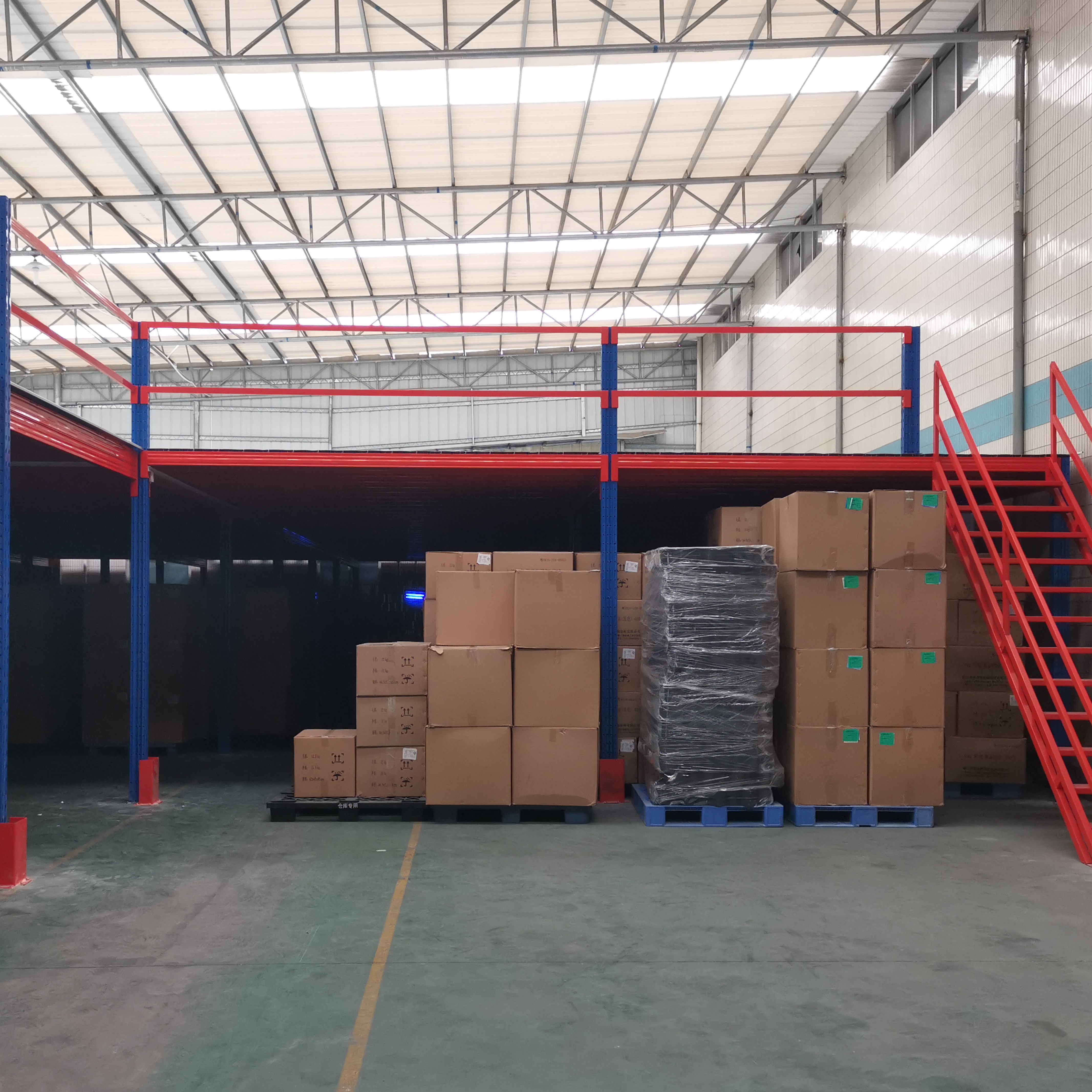 Prefabricated MezzanineTwo-Level Prefabricated Warehouse with Mezzanine Heavy Duty Shelving Rack