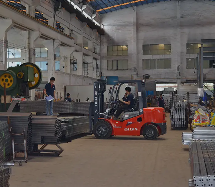 HEDA Shelves racking production line in Guangzhou