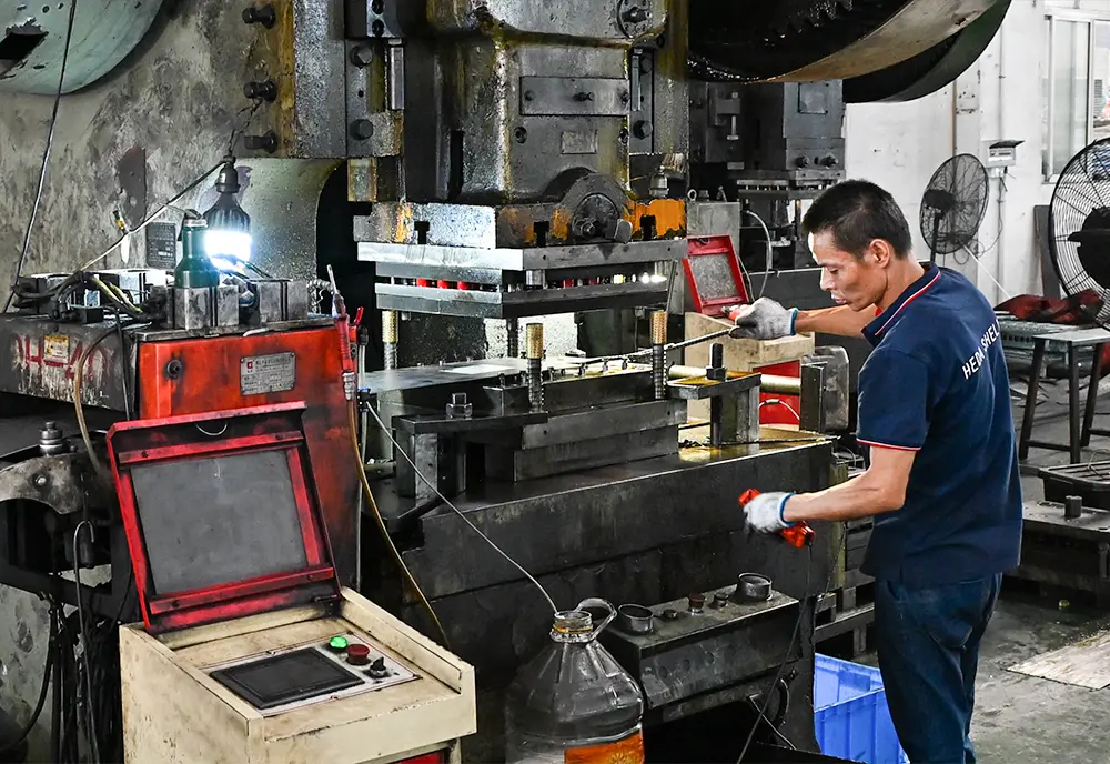 Automated CNC continuous punching equipment for upright posts