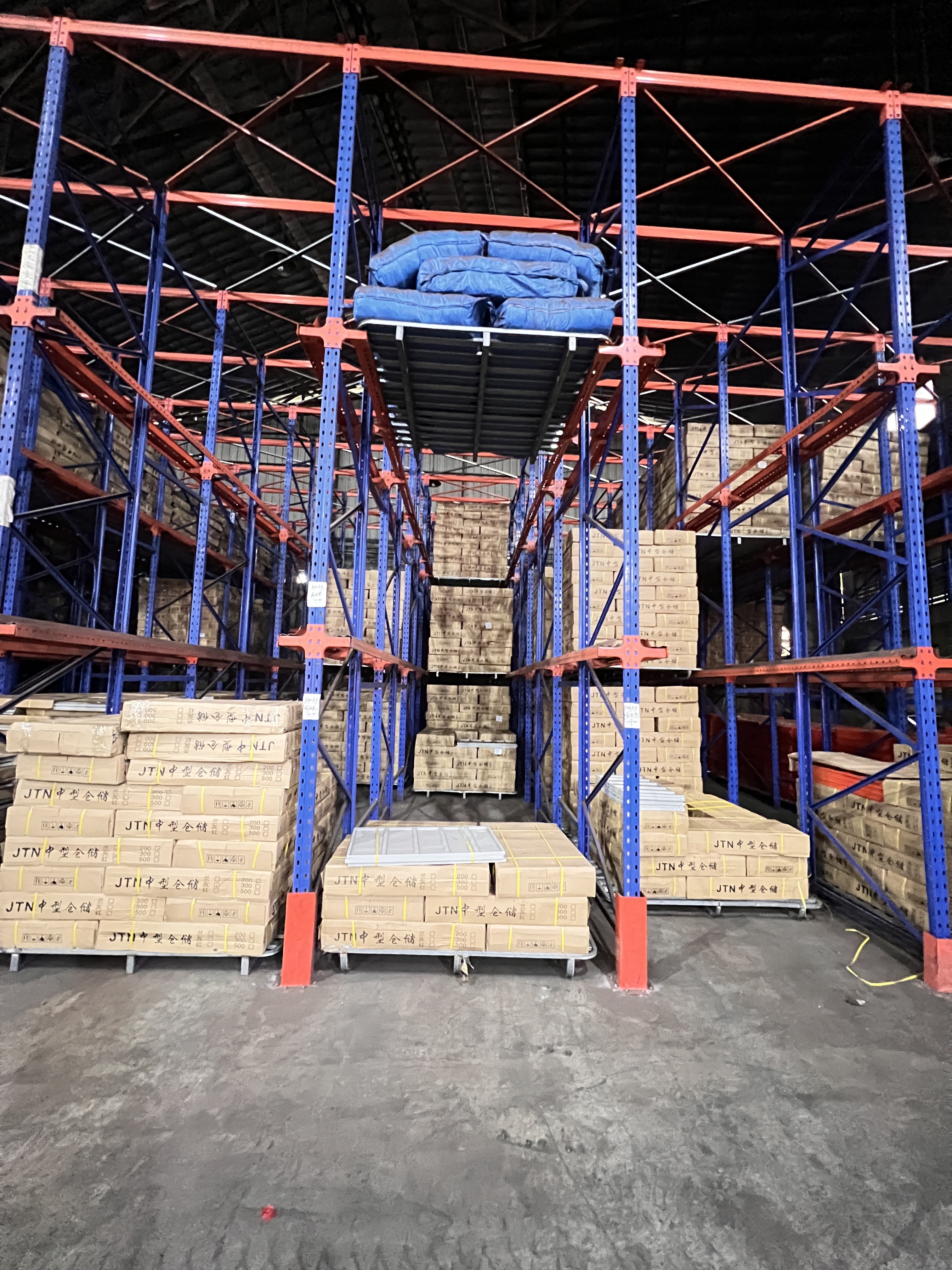 pallet rack / Drive In Racking