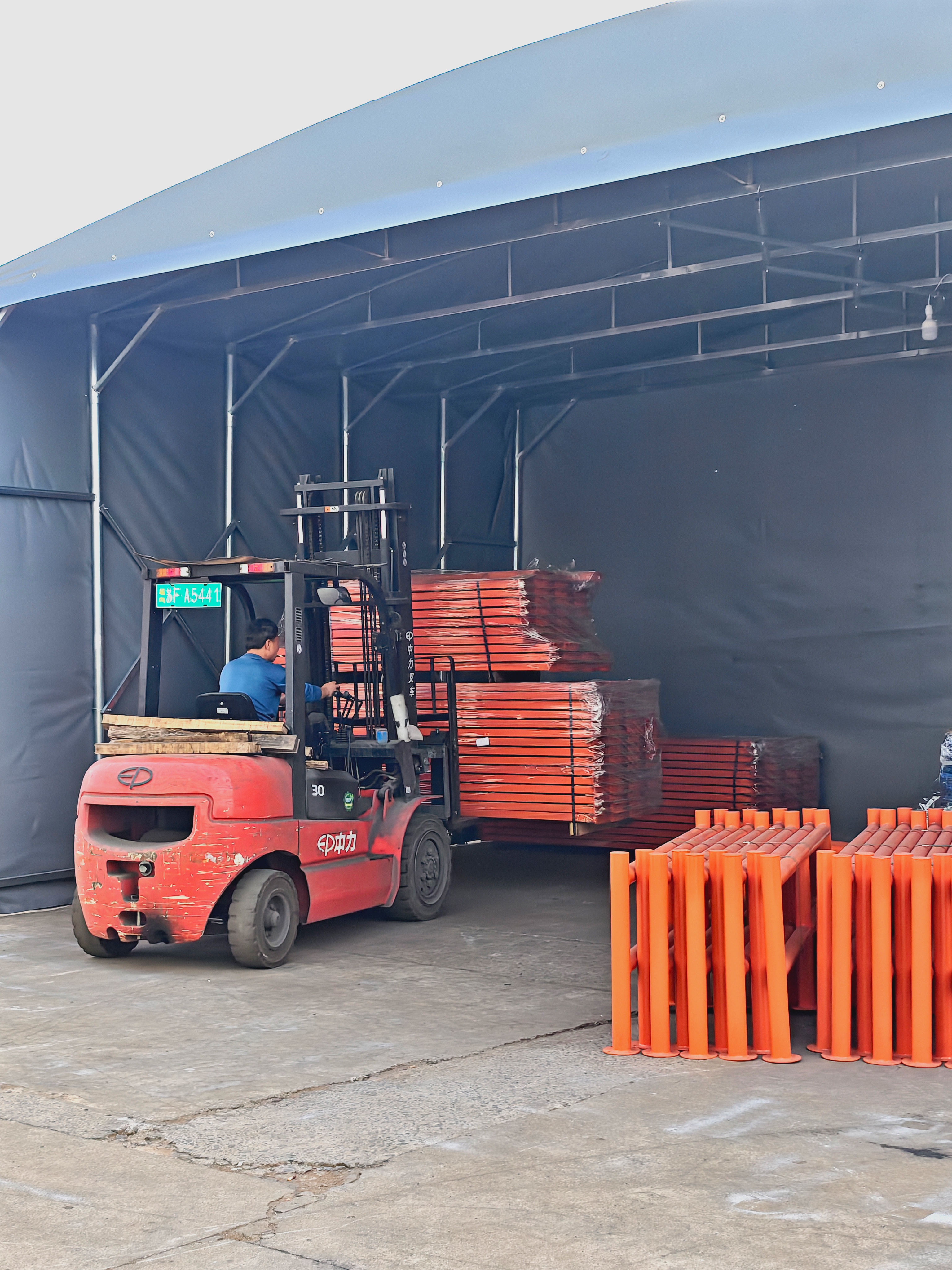 Container Packing Process 2