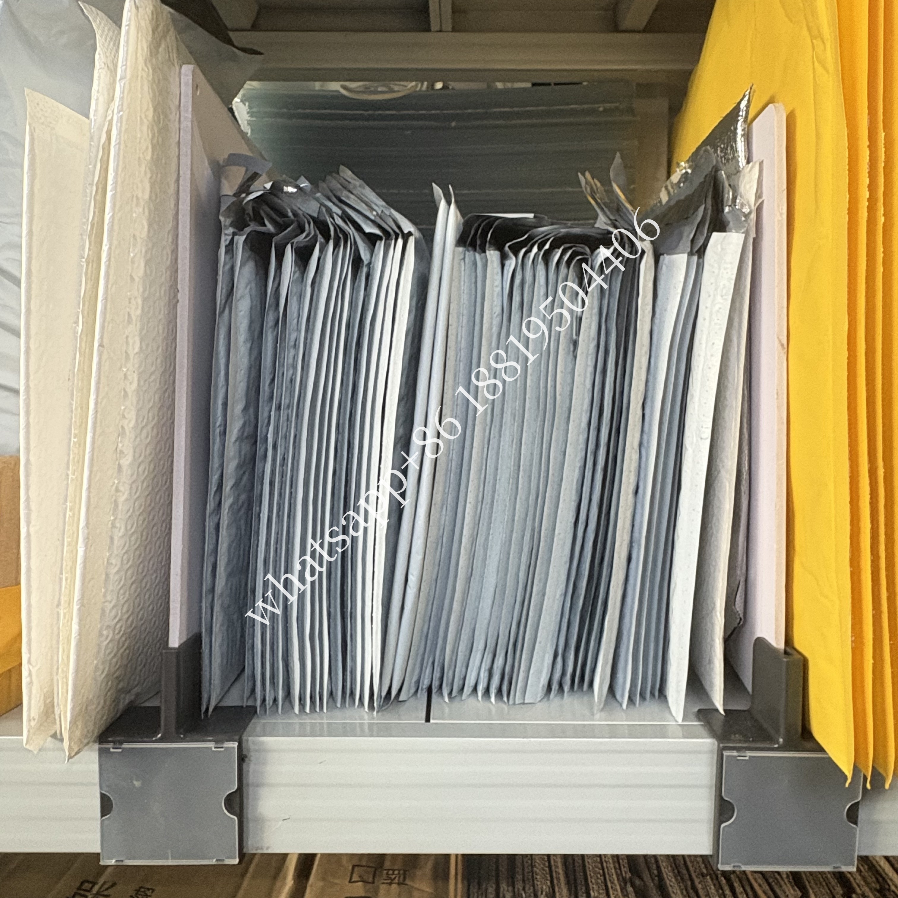 Warehouse goods partition