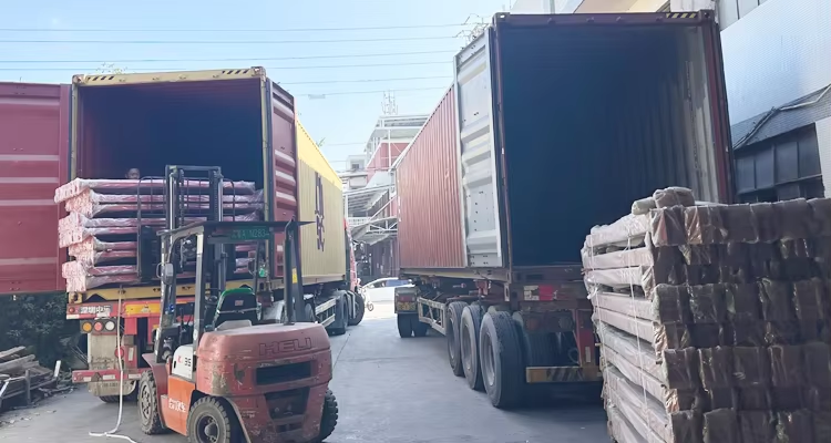 Delivery Loading 2
