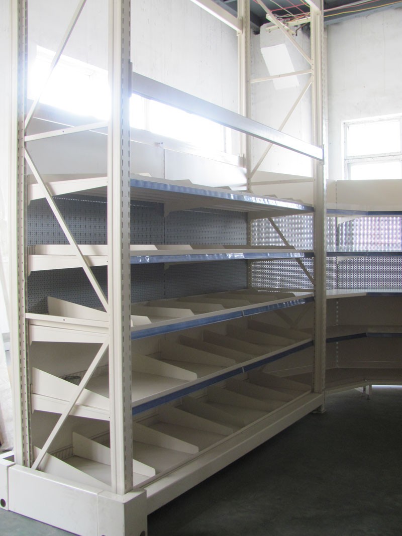 Integrated Hypermarket Shelving System